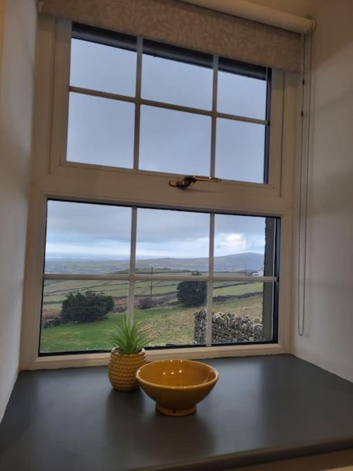 Amazing Coastal & Sunset Views In Eryri Villa Llanllyfni Kültér fotó